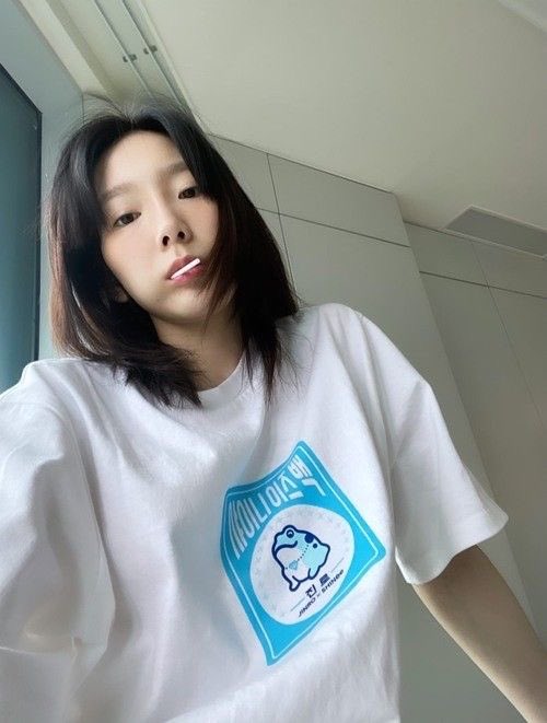 taeyeon_ess's tweet photo. me waiting my boyfried wakes up : https://t.co/R53qCXdNhz