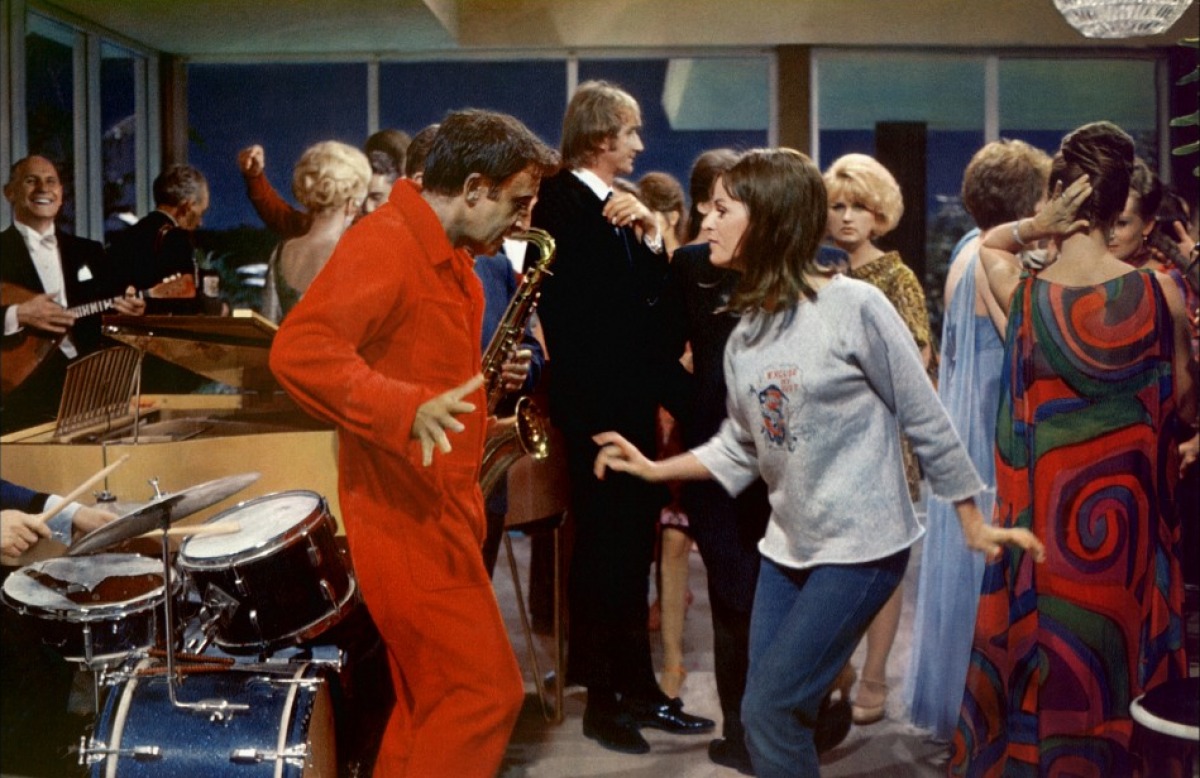 sangarciacorre's tweet photo. Un 26 de julio nació Blake Edwards (1922-2010). Comparto mi crítica de La fiesta inolvidable (The Party, 1968) una de sus mejores películas, tal vez la mejor. Disponible en @qubitTV  Pasen y lean: https://t.co/TYLoFslSZT https://t.co/V5ct6Bwwv6