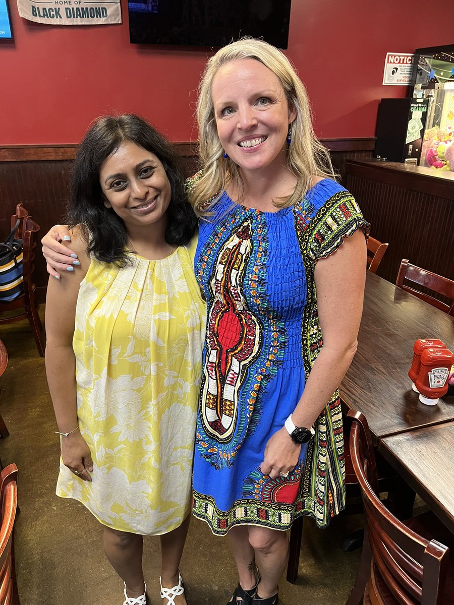 SharonElemS's tweet photo. We had our new staff luncheon today to welcome new and transferring staff! They enjoyed time with their mentors and our admin team at Black Diamond Grill. We loved getting to know them and are looking forward to welcoming all our staff back tomorrow for pre-planning! #fcsneo https://t.co/uX2ntd1EWV