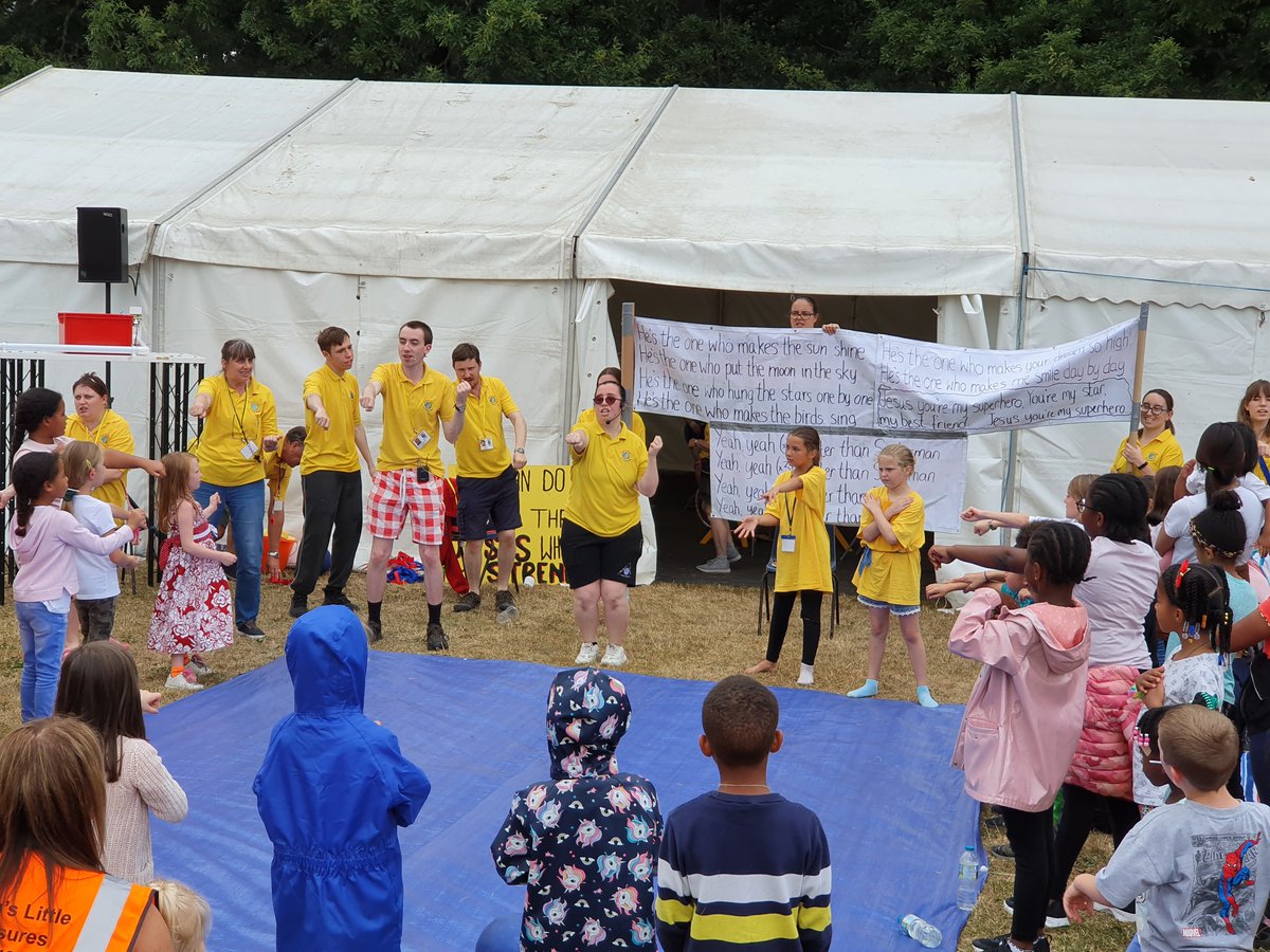 BexleySpark's tweet photo. ....&amp; just like that, Day 2 of Spark is finished!  We had a fun day with all our afternoon activities &amp; the return of our Spark superhero. We had our family fun night in the evening with lots of silly &amp; fun games, hot dogs &amp; the traditional game at the end involving water bombs! https://t.co/mxWPWpS0y1