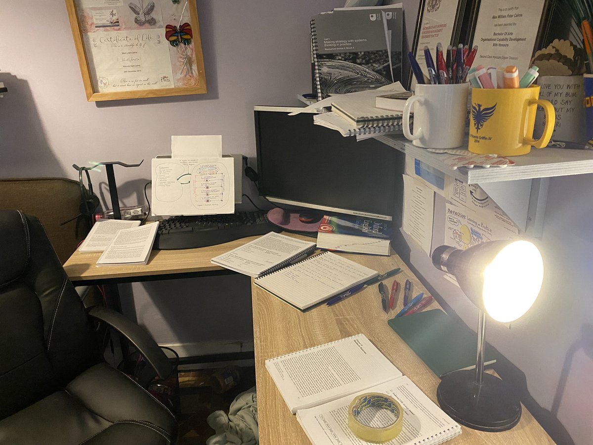 SamOUStudies's tweet image. Lovng the new method of mind dumping “phrases” needed for the model onto individual bits of paper then moving them around into the individual levels (and eventuallyy linking together) 

However, I appear to gave run out of desk space...... So wall it is 🙈