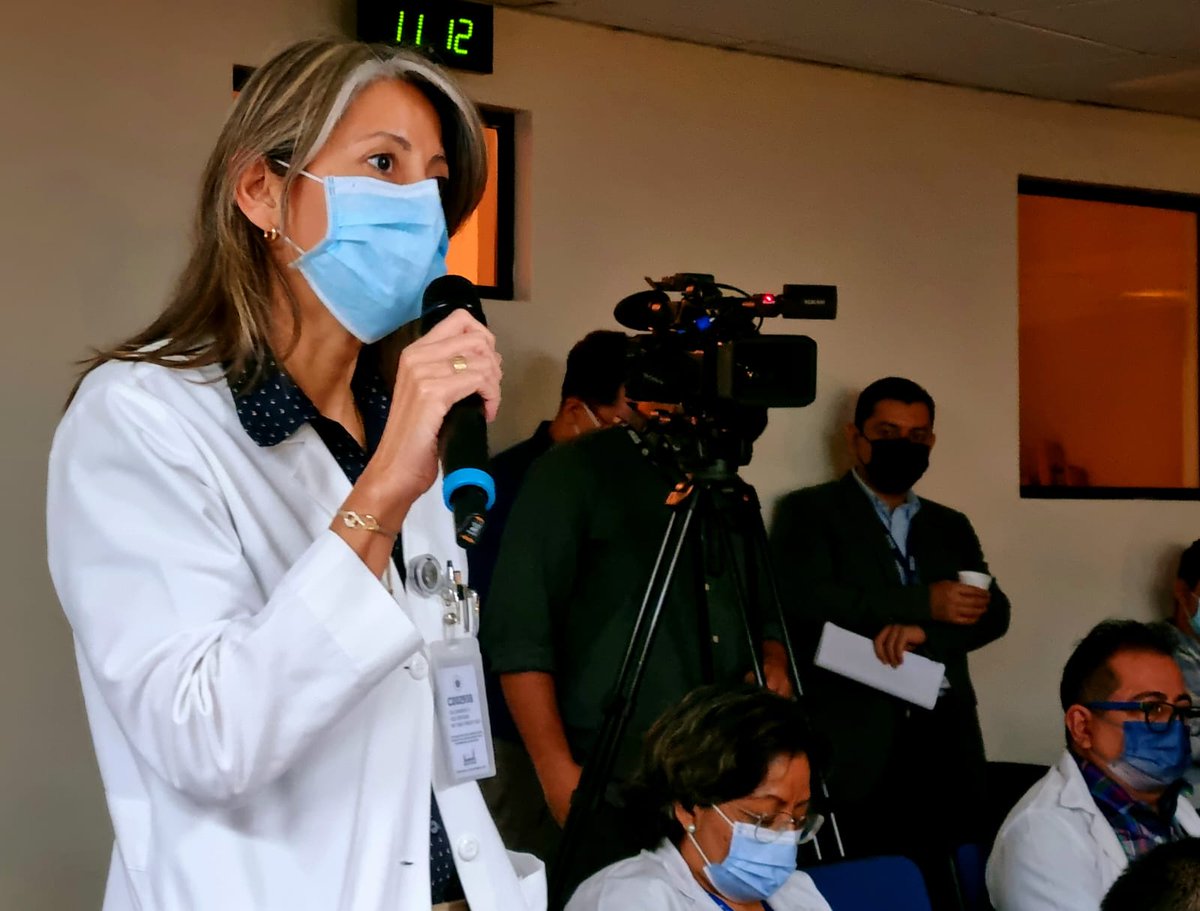 MonicaAyalaGue1's tweet photo. Hoy tuvimos a los directores/as de nuestros Hospitales, Unidades Médicas y Clínicas Comunales participando de nuestras jornadas de humanización. 
Como líderes de sus centros, todos y todas son una pieza clave para impulsar la transformación que queremos para el @isss_gob_sv. https://t.co/kJ9Tf23Wh5
