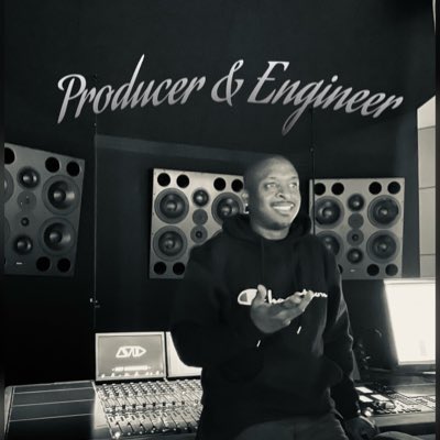 ChrisBurks9's tweet photo. #NewProfilePic https://t.co/JbMzXVh9aO