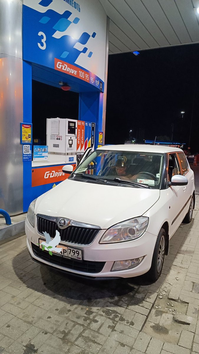 Спасибо #АЗСГазпромНефть,ваши заправки истинное спасение на поисках - и передохнуть, и кофе в себя залить вкусный. И конечно же отдельное спасибо неравнодушным людям, которые делятся с нами бонусами в программе <a href="/gpnbonus/">АЗС Газпромнефть</a> , благодаря вам мы можем выезжать на поиски по первому зову