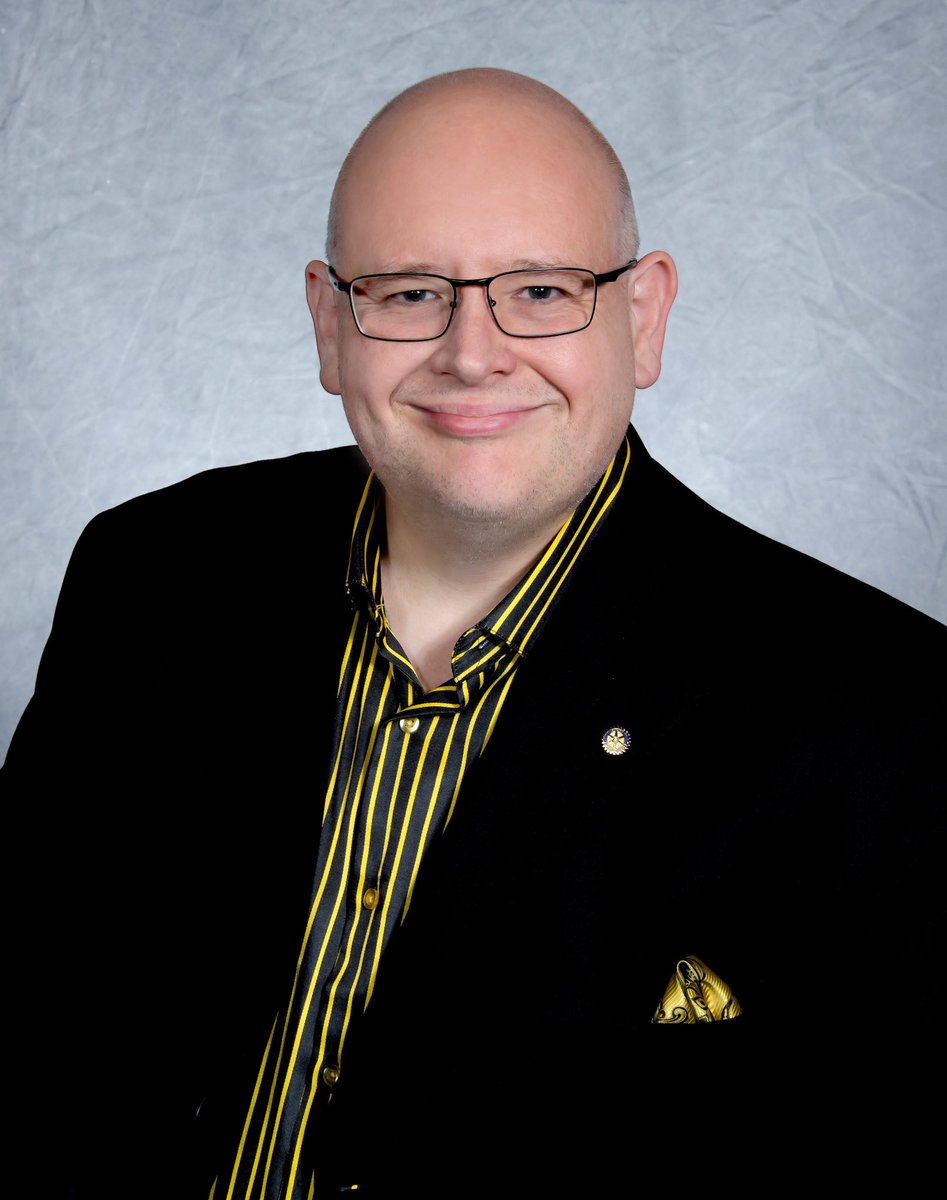 Get__Published's tweet image. New Professional Picture! #dspgcc #brodieconsulting #deltasigmapi #business