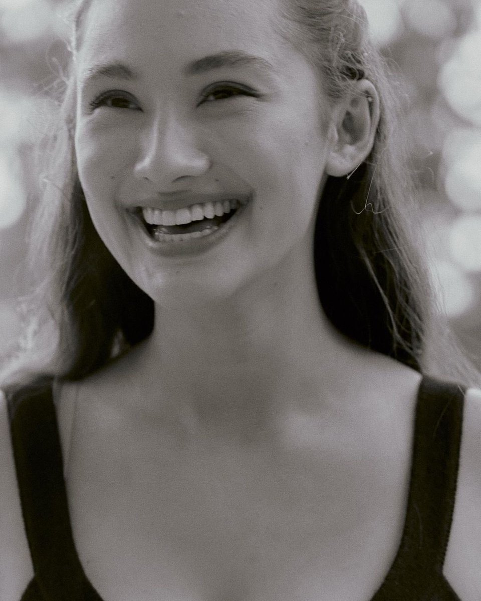 bellyconklins's tweet photo. — happiness x #lolatung 🖤
ଘ #thesummeriturnedpretty ଓ https://t.co/kNOyYMzbNX