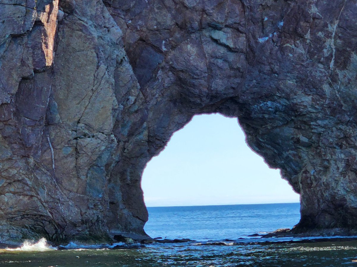 Jasperlaw1's tweet photo. If you're coming to the Gaspésie, you have to check out the majestic Percé Rock and the massive Northern gannet colony on Ile-Bonaventure. The travel guides don't do Percé Rock justice. All 4.5 million years old of it really must be seen up close IRL. #Quebec #summervacation https://t.co/R7eMSFlkhv