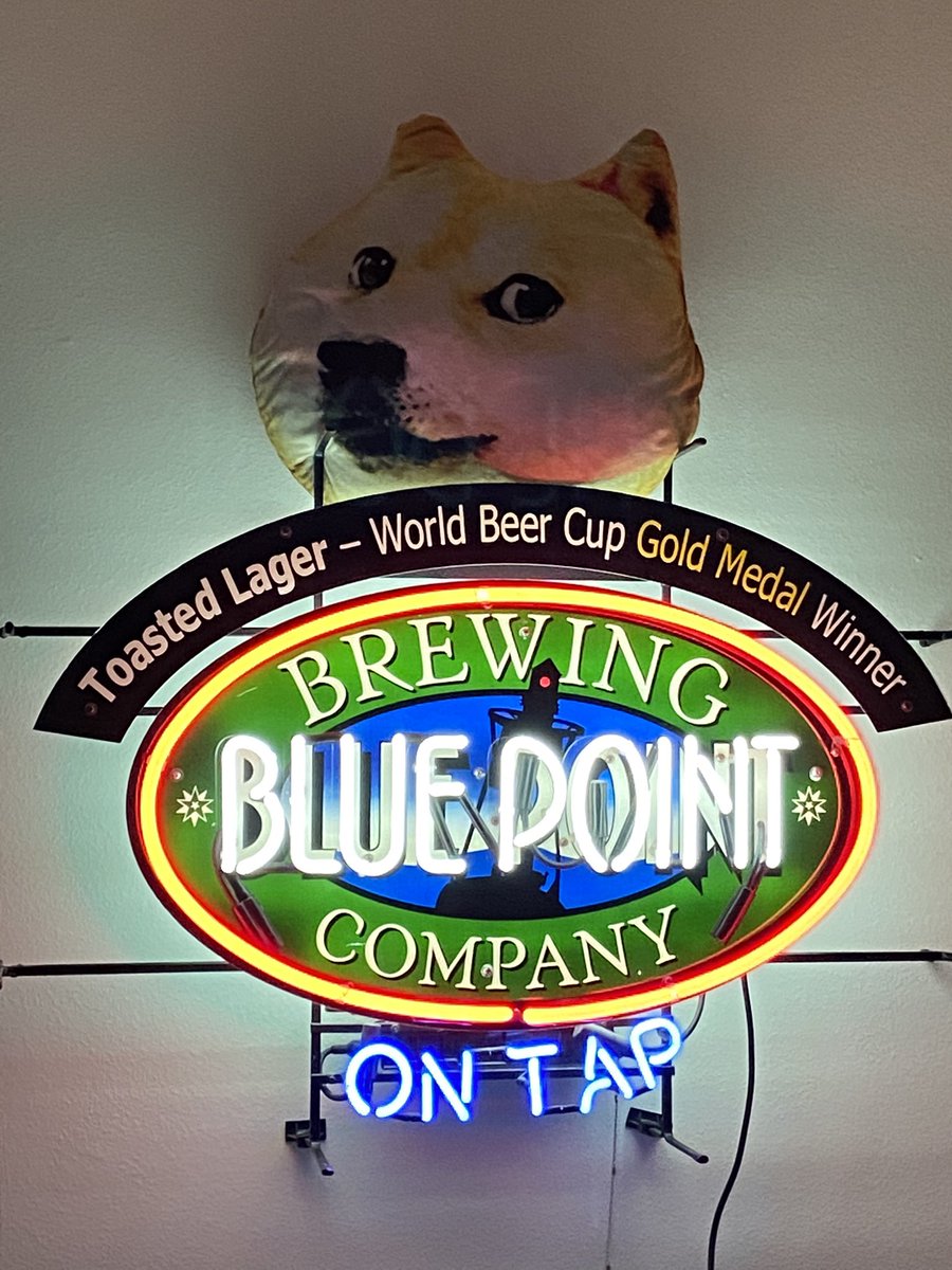 BischThomas's tweet photo. @DMulick @sarahthefan @DoctorMikeWho @PseudoSerial Dogecoin https://t.co/zo6LdPhC04