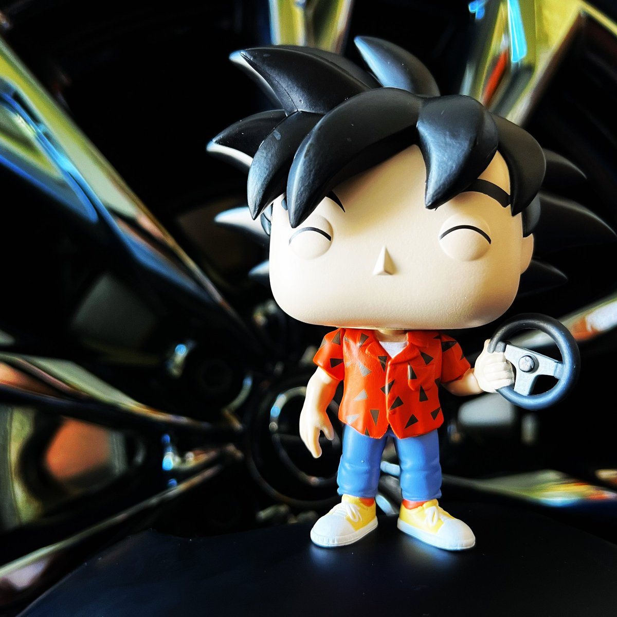 RobbyRed5130sox's tweet photo. Back from SDCC and it’s time to take some pics of the goods! Starting off with the newest driver on the streets. Hide your wife, hide your kids, Goku is a mad man and ready to ride!
#Goku #DrivingExam #OriginalFunko #DragonBallZ https://t.co/btItbbE0WV