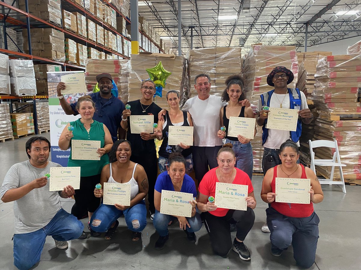 Last week we celebrated 4 years of explosive growth in Las Vegas!  Several of our employees were noticed for their stand out performance.  Thank you for all of your hard work and dedication!