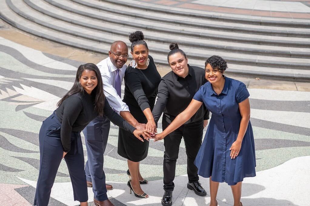 lorenmtaylor's tweet photo. Happy Birthday, Loren! A testament of a true leader is the dedication, support, and backing of their team. Watching you work day and night to solve Oakland’s toughest issues is why we will always go hard on your behalf. #TeamD6 https://t.co/Ikc3k7Dzgx