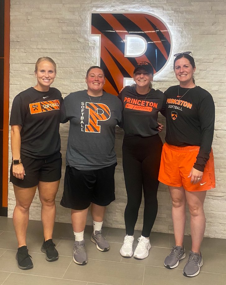 cassieshaw77's tweet photo. I am beyond excited to announce that I have committed to the admissions process at Princeton University to play softball and continue my education at the D1 Ivy League level!! Thank you to my family and coaches for continuing to support me through this journey. Go Tigers!! 🐅🧡🖤 https://t.co/84Tk9m18fw