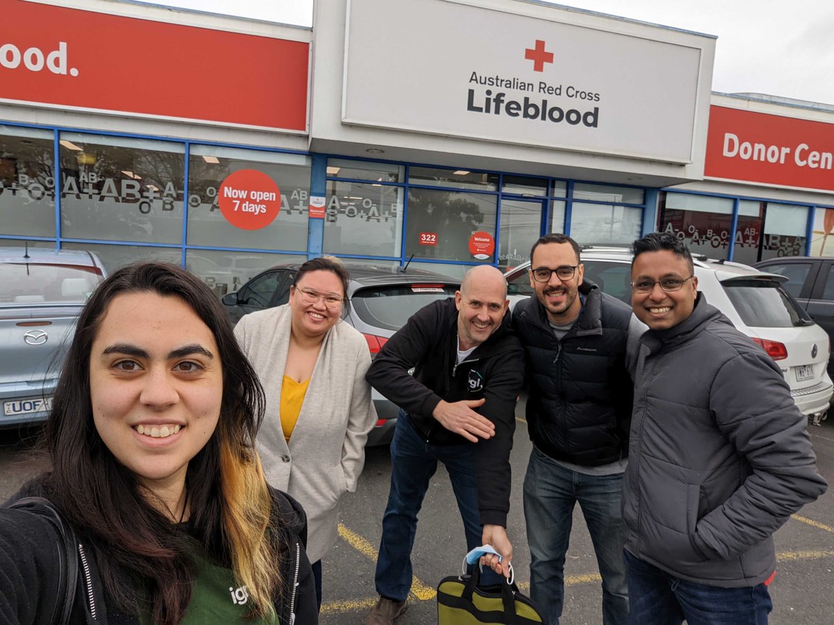 Love the initiative from @BGLdot to set up a group blood drive! 
Donation #3 for me 😁💉💉💉
<a href="/lifebloodau/">lifebloodau</a> #donateblood