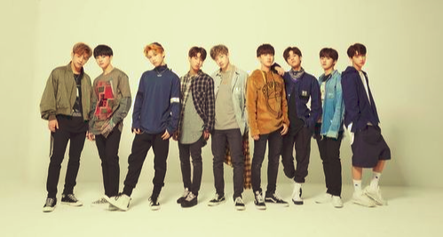 GlobalLyricPro's tweet photo. FEATURED ARTIST: STRAY KIDS (Korea) 

Check out Thunderous by Stray Kids, and then see the original Korean lyrics on GLP, where you can show off your translation skills!

>>https://t.co/3Un0DX31AP>>https://t.co/DH3iKXMLfA

#straykids #thunderous #globallyrics #lyrictranslation https://t.co/z0YifByaL2