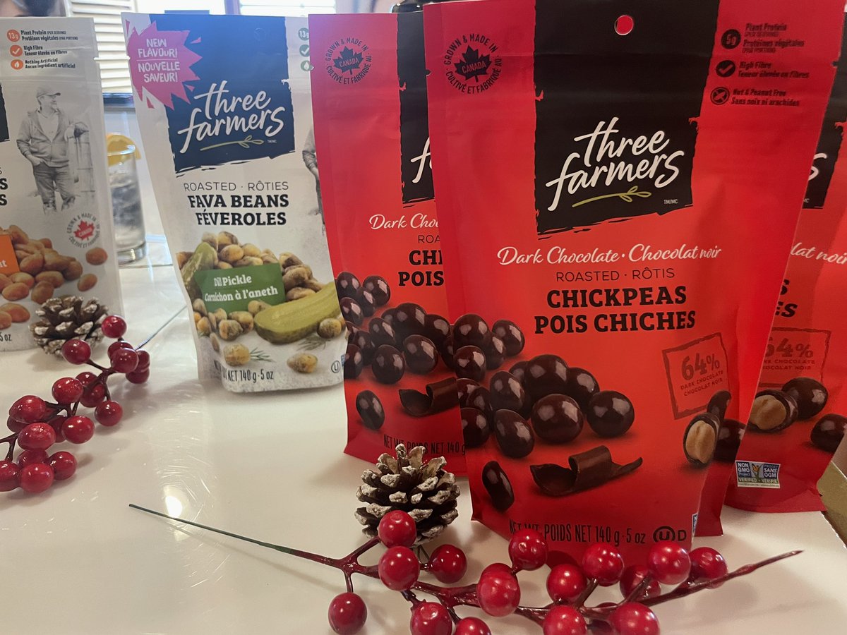 CASIE 💕☀️ (@casiestewart) on Twitter photo Stopped by <a href="/ventureprkvoice/">Venturepark Voice</a> today for the Holiday 2022 preview! Lots of gravest products. Thanks <a href="/gailmcinnes/">Gail McInnes (she/her)</a> for the invite! 🎄🎁 Stopped by <a href="/ventureprkvoice/">Venturepark Voice</a> today for the Holiday 2022 preview! Lots of gravest products. Thanks <a href="/gailmcinnes/">Gail McInnes (she/her)</a> for the invite! 🎄🎁