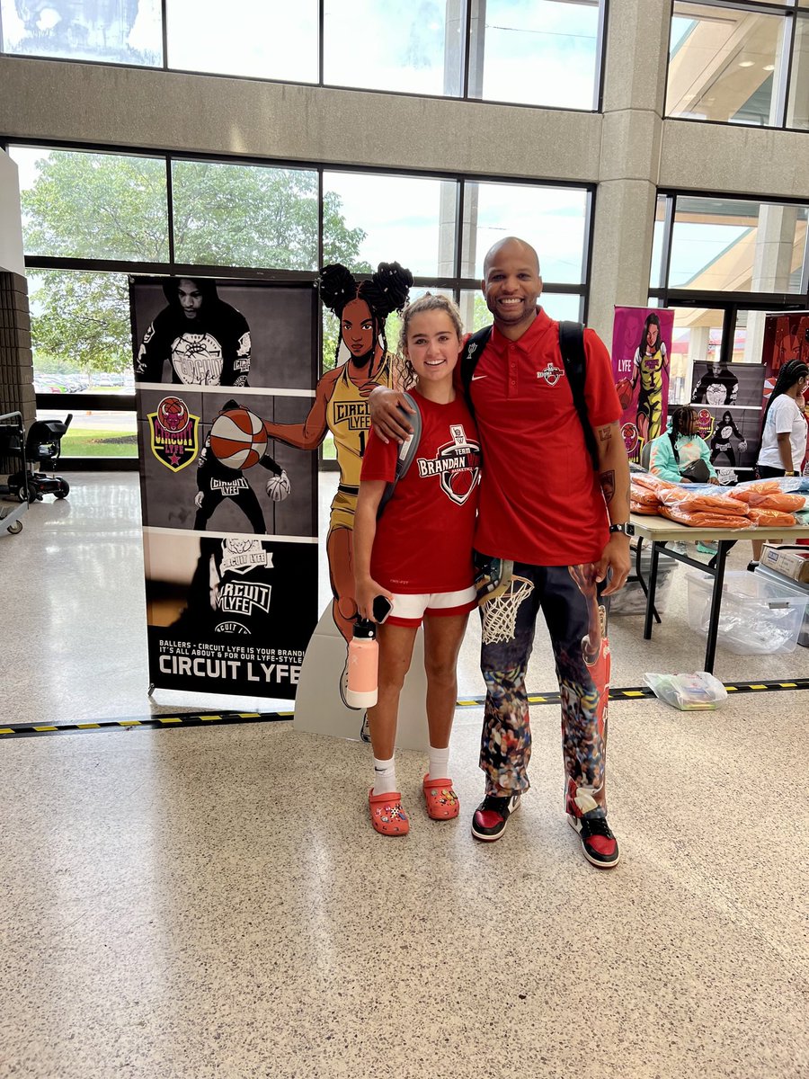 Olivia Ricciardelli (@olivia_ricc) on Twitter photo Thank you <a href="/TbWbasketball1/">TBWbasketball1</a> for a great season and letting me be a part of this great family! I wouldn’t want to do it with anyone else!  Love y’all ❤️🖤<a href="/yofavkoach/">Coach Malone</a> <a href="/ItsCoachKay/">ItsCoachKay</a> <a href="/breunajackon23/">Bre Jackson</a> Thank you <a href="/TbWbasketball1/">TBWbasketball1</a> for a great season and letting me be a part of this great family! I wouldn’t want to do it with anyone else!  Love y’all ❤️🖤<a href="/yofavkoach/">Coach Malone</a> <a href="/ItsCoachKay/">ItsCoachKay</a> <a href="/breunajackon23/">Bre Jackson</a>
