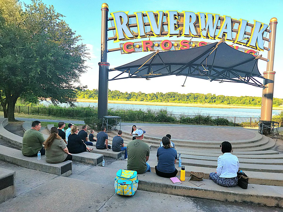 Rick_Wright1976's tweet photo. What an amazing night at our Public Bible study in Jenks Ok at the Riverwalk Amphitheater. God is moving in Jenks! #Bible #biblestudy #Christian #upci @thechurchtodaytulsa @Longstreth2 https://t.co/p9sQDZwjBA