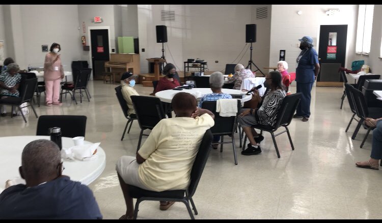 GusHernandezSr1's tweet photo. So great to start hosting @WidowsHarvest at our  @silverdalebc St Elmo campus. It’s been a very difficult season for these sweet ladies. Please pray 🙏🏻 for them. Blessed @sbcmissions to serve and love on them! #onmission #servethecity https://t.co/HXoXUdp2fU