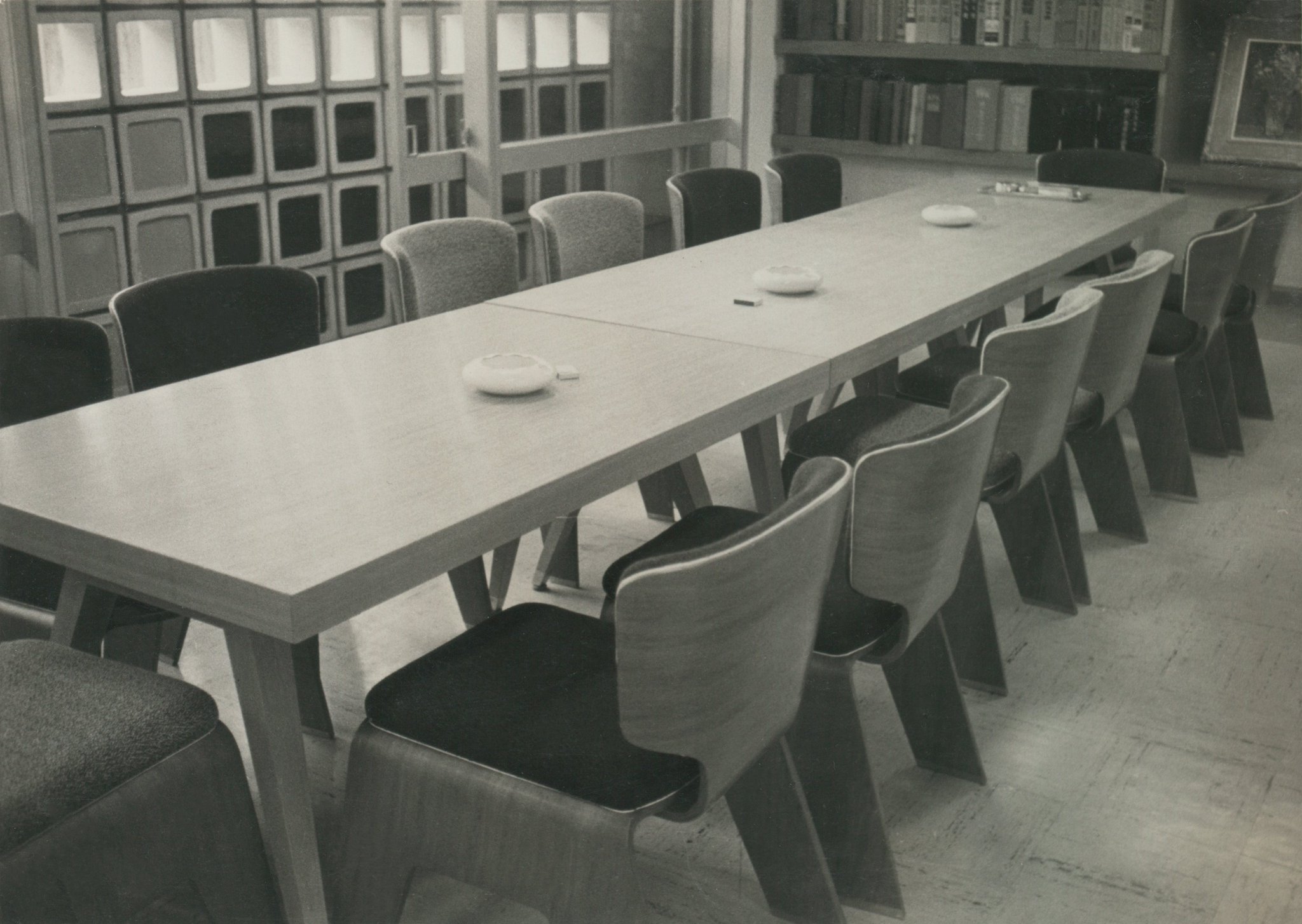 丹下健三の灰皿 天童木工製 丹下健三の灰皿 天童木工製