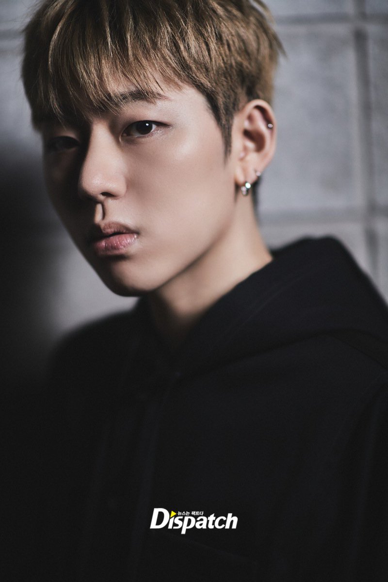 blockb_officiaI's tweet photo. [#지코]

[📰]  ＂이 남자, 옴므파탈＂ ㅣ지코 
🔗https://t.co/xU81HGmFLw

#BLOCKB #블락비 #ZICO https://t.co/81UxkRvAxR