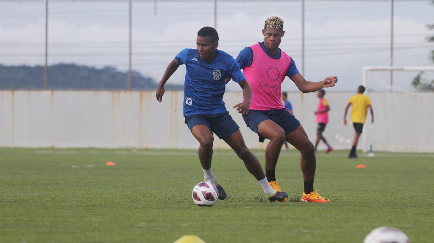 Club Atlético Independiente on X: ¡NOSOTROS ESTAMOS PREPARADOS PRA QUE  HAYA LIGA! Club Atlético Independiente De La Chorrera.   / X