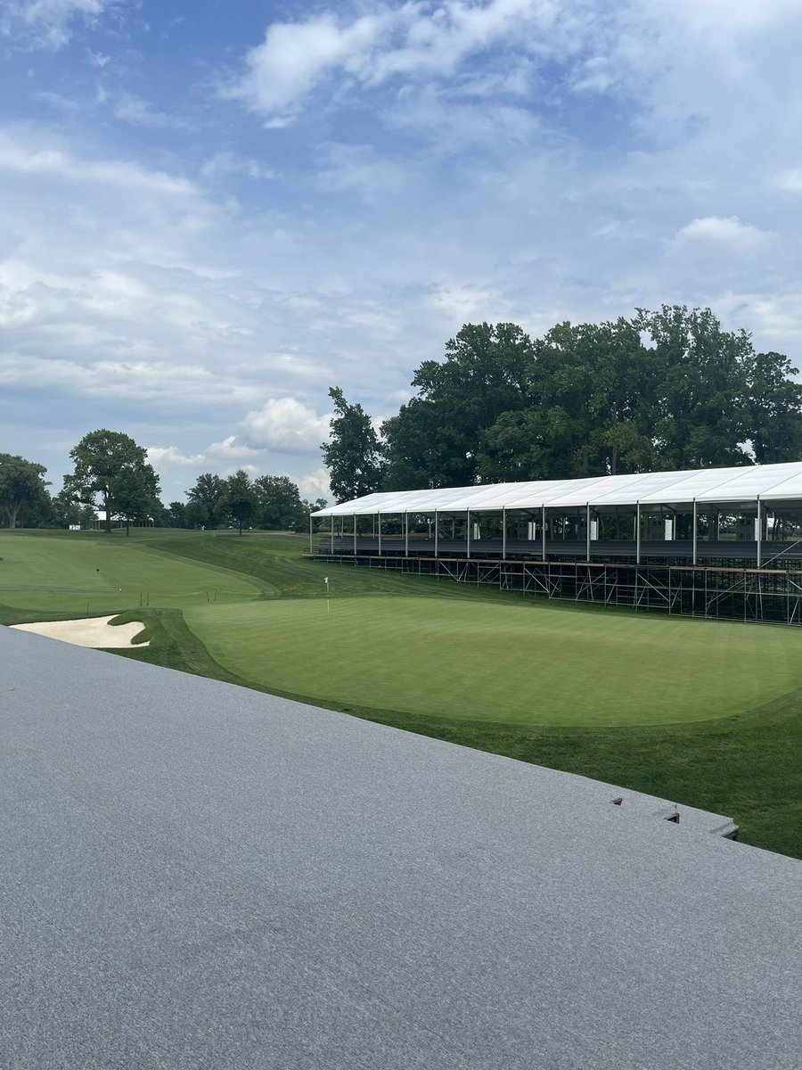 The team is back at it! Firming up playing surfaces after a stretch of tough conditions that resulted in defensive maintenance. The build out is rapidly progressing as we charge towards tournament week. #BMWChamps