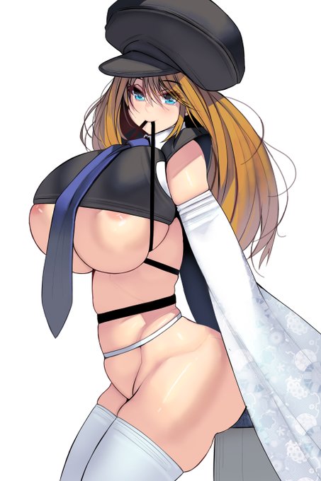 ずっしり重そうなおっぱい 