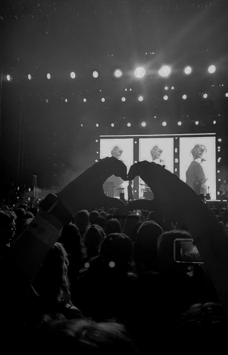 ellittlefreak's tweet photo. wasting my time but it was always you 🫶🏼 #LTWT #LTWTMelbourne #LTWTSydney https://t.co/gBKRPAZcN4