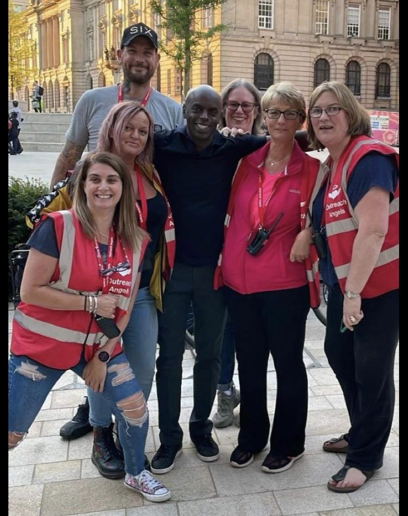 Lizard73's tweet photo. Thank you @DJTrevorNelson  you made our night @outreach_angels https://t.co/z1vOang159
