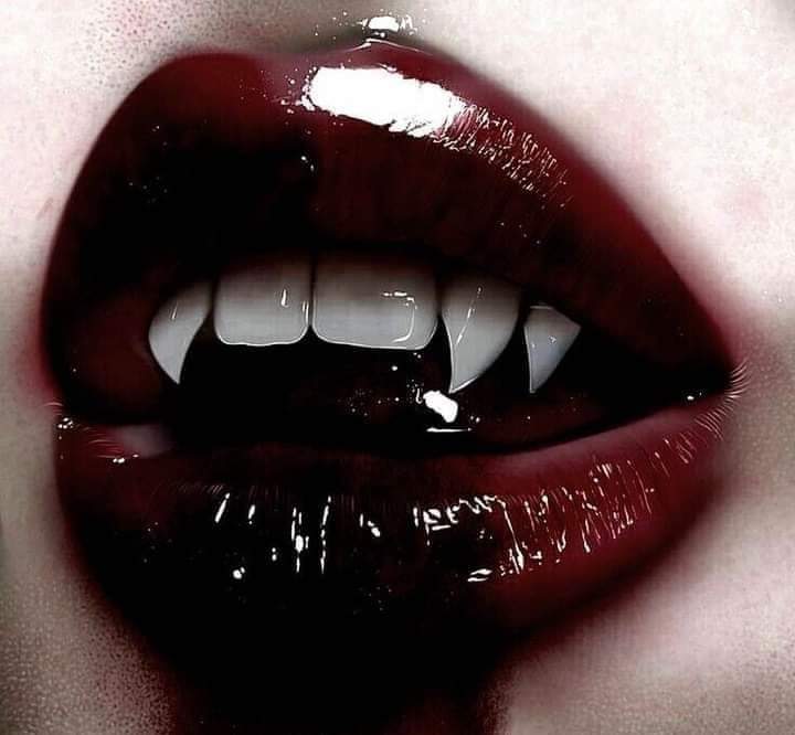 Just to let everyone know, I've reached my follow limit again, so I'm waiting to be able to follow again. It's nothing personal if I haven't followed you back (yet). It'll help if you DM me if I haven't followed you back and you've been following me for a long time. Thanks.