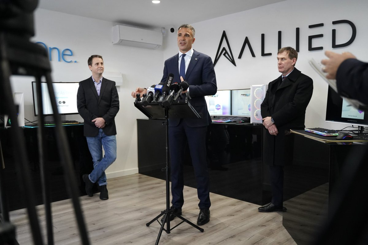 PMalinauskasMP's tweet photo. Today, leading computer company @alliedgamingpc announced it’ll establish a new global HQ right here in Adelaide.
These guys are at the cutting edge - they’re innovative and they’re creating jobs of the future. https://t.co/jl1x4wziLl