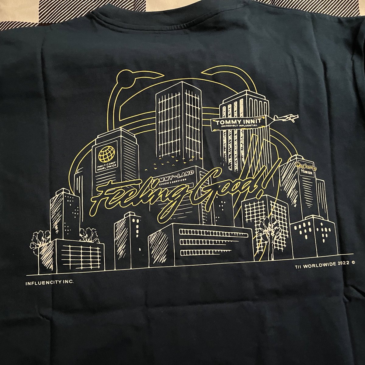hiddens4nd's tweet photo. MERCH !! https://t.co/TTEpXMAenL
