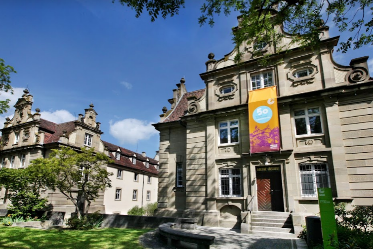 studydestiny's tweet photo. [Germany]Goethe-Institut Schwäbisch

- To meet the needs of students, Goethe Institut offers a variety of courses.
- 60 years' experience in teaching German as a foreign language

For more information
https://t.co/Rfv2iQ0WOB https://t.co/hiF07TSBmn