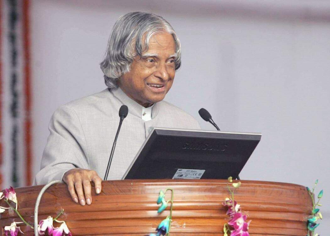 twittvickyy's tweet photo. #MissileManOfIndia, People’s President and the Author of many best sellers which motivated millions of Indians to achieve their dreams, Dr. APJ #Abdulkalam on his death anniversary..🙏🏻 https://t.co/6zKxyse8i5