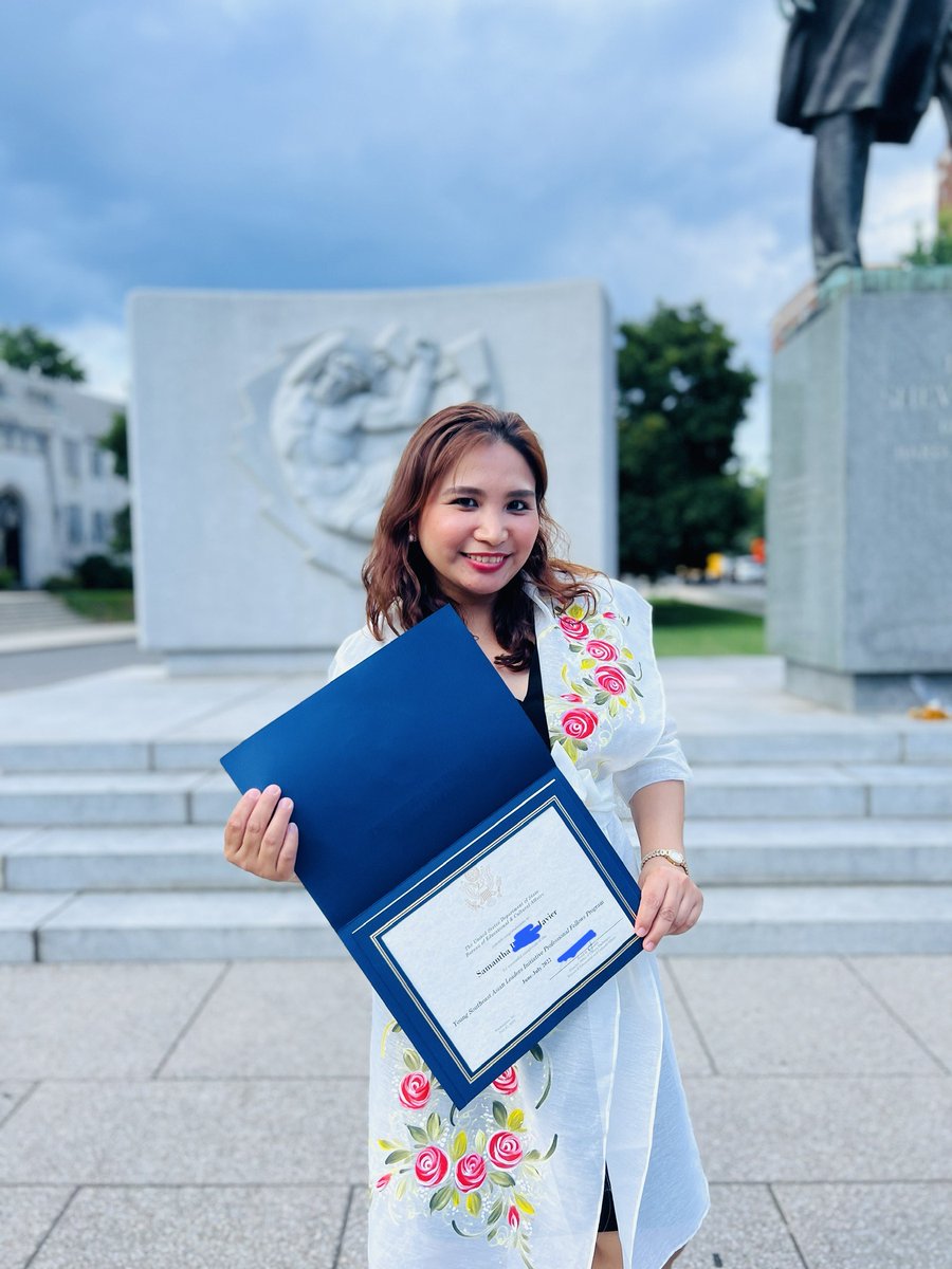 PraxisPH's tweet photo. Sam transformed her ideas into reality in DC!🤩🤩🤩
Congratulations to our managing partner, Samantha Javier, for completing the @ysealipfp by the @StateDept.
Maraming salamat for bringing #PRAXISph and #ProjectTANAW with you in the US! We’re proud of you! https://t.co/lclGJ8z9f9