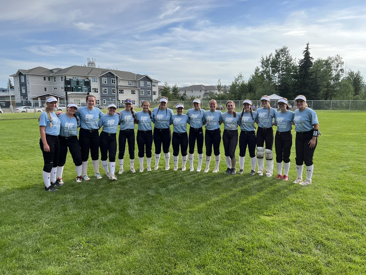 emma_smith_2024's tweet photo. BC Summer Games Champions 🥇 We went 6-0 this past weekend and brought home the gold. @UofTsoftball @Softballbc @WRRenegades2024 https://t.co/m840o2VoDA