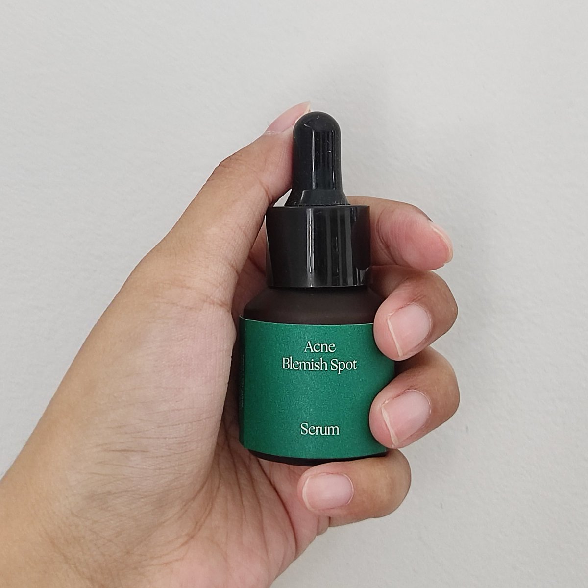 nsvrn_'s tweet photo. Congratulations @gentle_effect 💚

New Launch Acne Blemish Spot Serum ✨

#OneLessProblem #racuninskincare https://t.co/FZRIbdSett