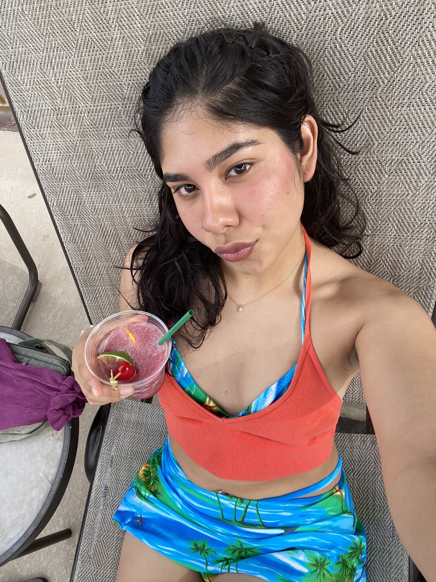 In reality a bikini and a drink are all I EVER need 💫✨