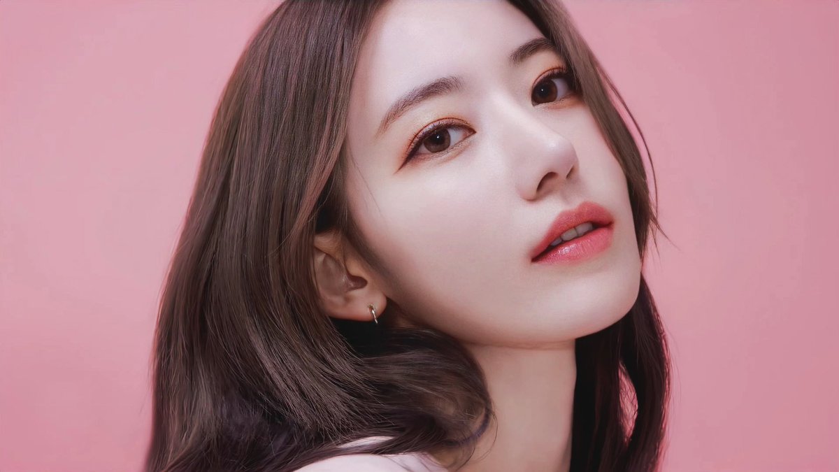 #사쿠라
#宮脇咲良 
#SAKURA
#르세라핌
#LE_SSERAFIM