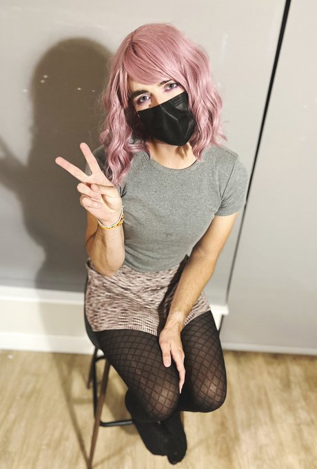 1 pic. Peace, Love, and Booty!
#femboy #nstwtw #onlyfans #onlyfanspromo #sissybois #sissy #femboi #sexy