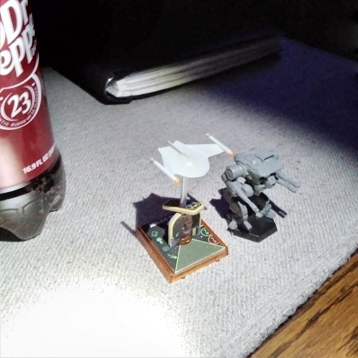 Bran_Ridire's tweet image. Alright #nerdquestion as It's still too hot to "#videogame". Could a #StarTrek vessel #teleport a #mech like the behemoths of #battletech?  Is there a size/mass limit on the transporter? If you stored the mech ready to fight in the buffer would the neural linkfuse with the pilot?