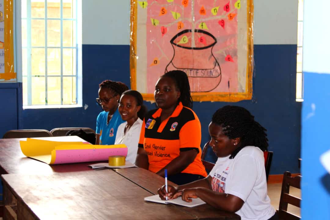 DoingItForHerug's tweet photo. Thank You @RaisingTeensUg1 It was Wonderful having you On Board #PadsForDignity Kamwokya Drive
#Doingitforherug
#PadsForDignity
#letsRewriteHerStars https://t.co/wBePU3uFhA
