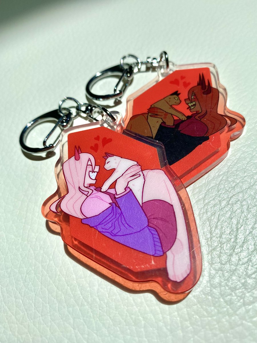 hexagonsgalore's tweet photo. Leftover popsicle charms are now up on the st0re!
hexagonsgalore.bigcartel .com
Sh0p will be closing on 8/02, 11:59pm CST in advance for CRX.

I also have a few new things (mostly charms) hehe ty for checking it out! 🍀 https://t.co/2euTdPq66C