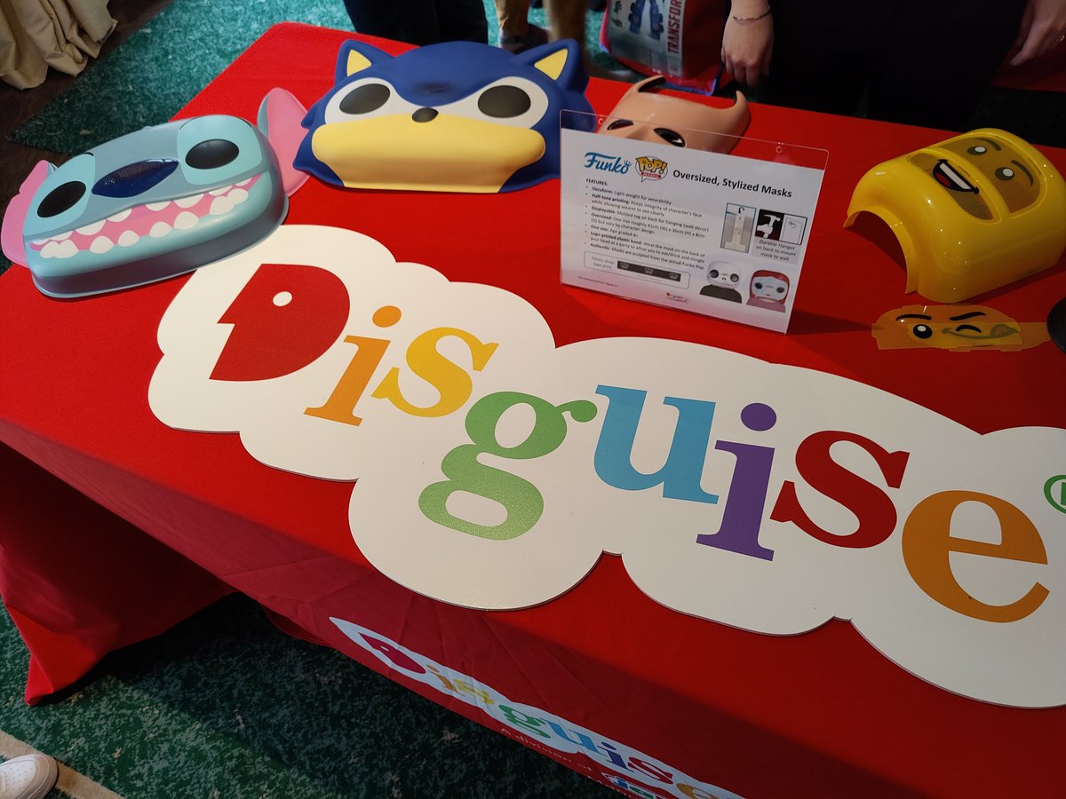 A superbly organised event <a href="/BlogOnUK/">BlogOn Conference</a> #kids with strong brand presence and plenty of energy around the place with <a href="/wirepr/">Wire PR</a> @PlayMonsterUK <a href="/TOMYToysUK/">TOMY Toys UK</a> <a href="/trendsuktoys/">trendsuktoys</a> <a href="/TiredmummyofTwo/">Laura Seaton</a> <a href="/paperengineUK/">Paper Engine</a>