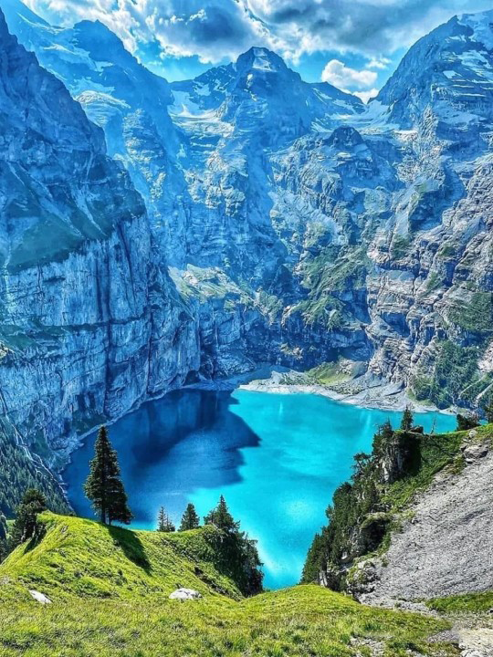 emartus_inc's tweet image. Oeschinen #Switzerland 

©emartus_official  , July 2022  
📷 Photo by: @emartus_official   — instagram
____________________
#EMARTUS #NaturePhotography #photooftheday #photo
