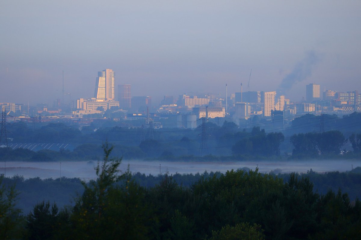 Misty morning in #Leeds taken from Rothwell @JonMitchellITV