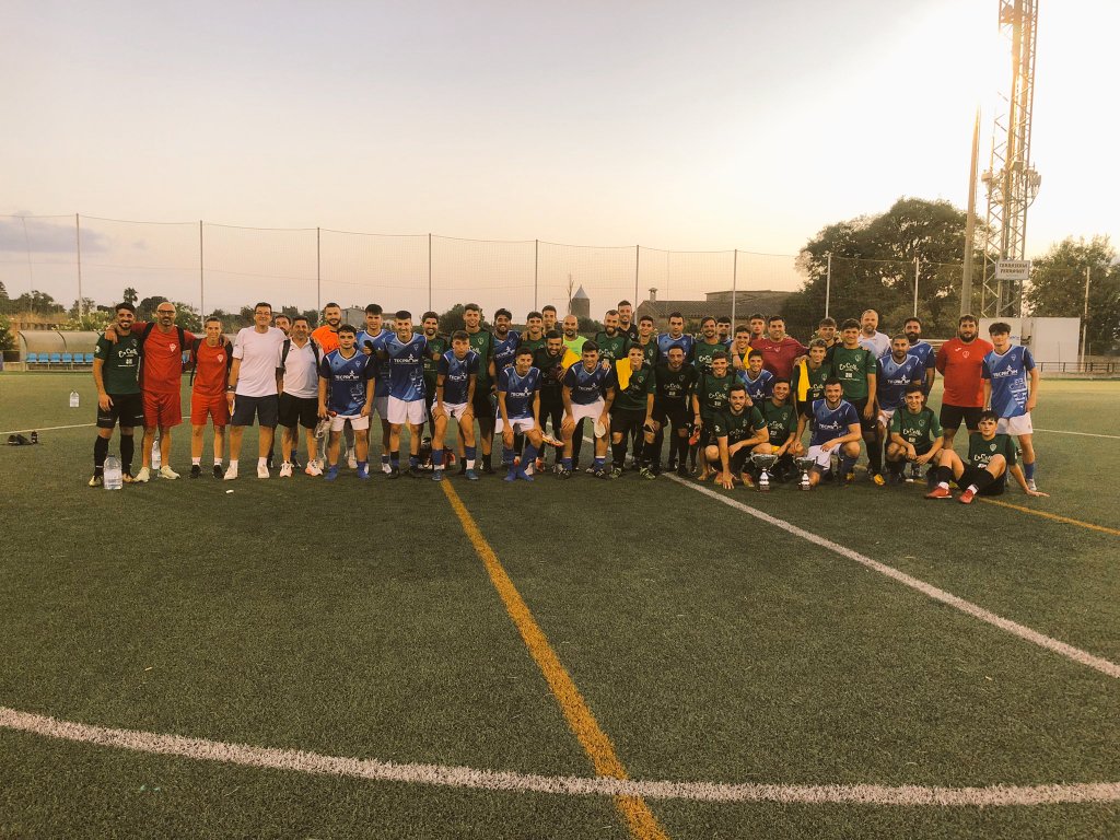 Torneig fútbol Algaida Sant Jaume 2022. Donar les gracies al <a href="/ue_petra/">UEPetra</a> per la seva visita i enhorabona per la  victoria 1-3. Molta sort a la lliga amics.