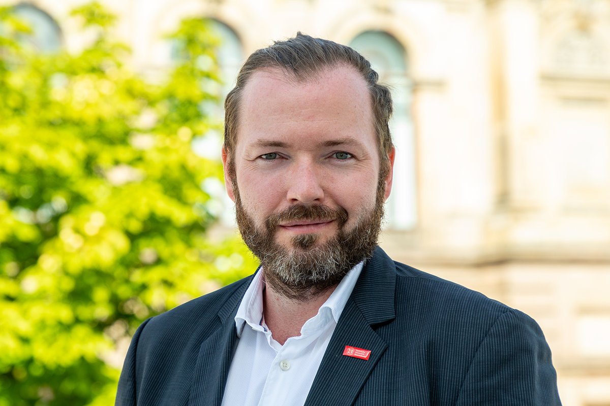 Herzlich Willkommen! 👋 Michael Heere ist seit März 2022 Juniorprofessor an der #TUBraunschweig und möchte den Wandel am Institut für Verbrennungskraftmaschinen mitgestalten➡️lnk.tu-bs.de/9Rj1eN
#Mobilität #Klimawandel #Mobilitätskonzepte
