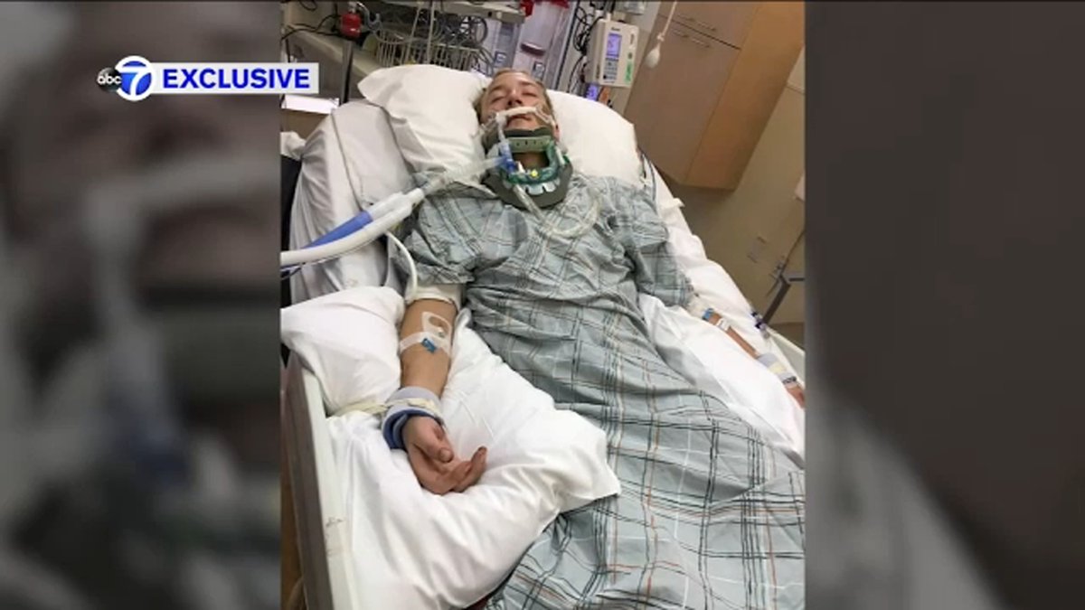 Columbia graduate student brutally beaten in Manhattan; mother struggles for answers 7ny.tv/3z8ZC8V