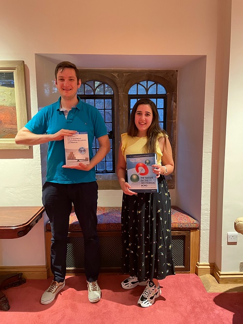 Oxford Summer School: ESRs Poster session - And the winners are: <a href="/M_Fellert/">Maximilian Fellert</a> and Dania Daou. Congratulations !! #artmoma #MSCA